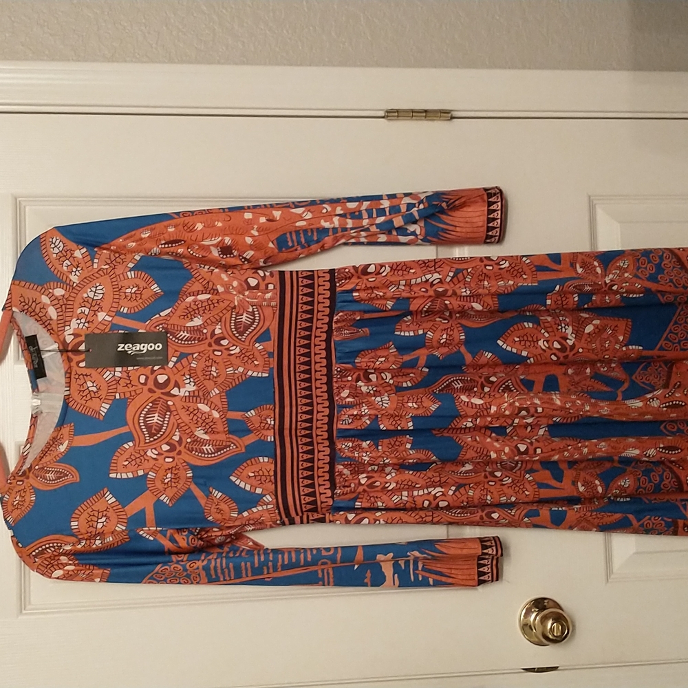 NWT Giraffe Maxi Dress